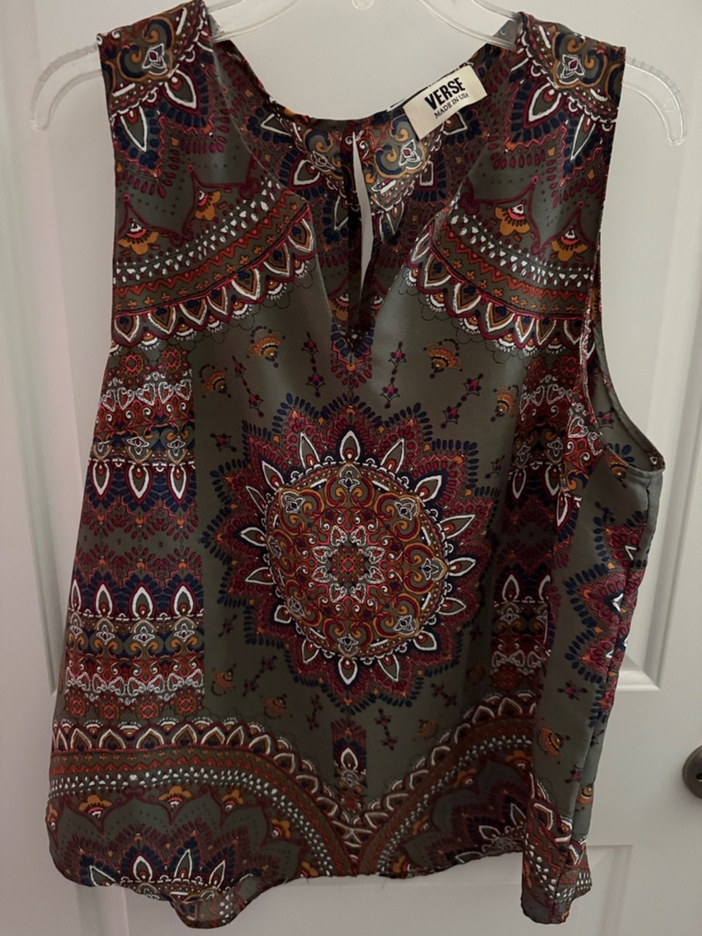 Verse Olive Paisley Sleeveless Blouse